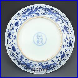 Beautiful chinese BLUE & WHITE Porcelain sculpture dragon of plate