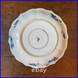 Chinese 18th Century Blue and White kangxi Saucer Plate