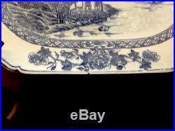 Chinese Blue & White Porcelain Platter With Batavian Edge C. 1770