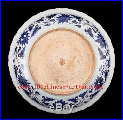 Chinese ancient Blue and white porcelain sculpture person plate