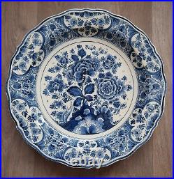 De Delftse Pauw' handpainted blue & white 16,5'' Delft charger