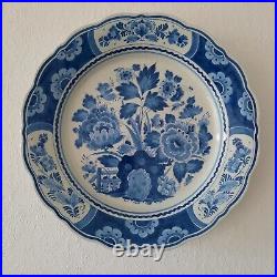 De Porceleyne Fles handpainted blue & white 14,8'' Delft charger, 1972