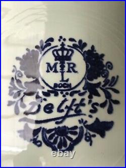 Delft Blue & White Decorative Vintage Plate in Superb Condition