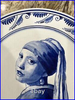 Delft Blue & White Plate Girl with a Pearl Earring Naar J. Vermeer Signed Back