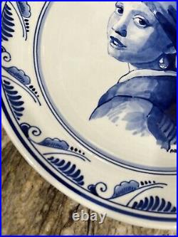 Delft Blue & White Plate Girl with a Pearl Earring Naar J. Vermeer Signed Back