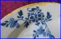 Delft blue & white tin glaze vintage Georgian antique wall plate charger B