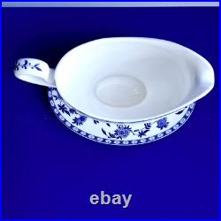 Delft by Minton Gravy Boat & Stand Blue And White Bone China Quality England