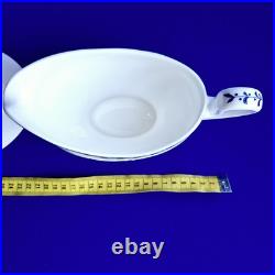 Delft by Minton Gravy Boat & Stand Blue And White Bone China Quality England