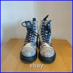 Dr Martens Pascal Willow China Plate Porcelain Blue White Cristal Suede UK 6