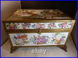 EDME SAMSON GERMANY LATE 19TH CENTURY SEVRES STYLE Casket DRESSING TABLE BOX