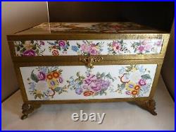 EDME SAMSON GERMANY LATE 19TH CENTURY SEVRES STYLE Casket DRESSING TABLE BOX