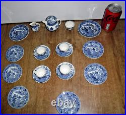 Early Wedgwood Blue & White Willow Pattern Miniature Tea Set & Dinner Plates