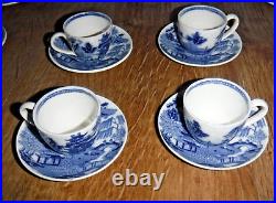 Early Wedgwood Blue & White Willow Pattern Miniature Tea Set & Dinner Plates