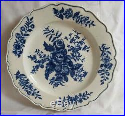 Early Worcester Plate. Blue & White To Base. Circa 1760-1770. Pinecone