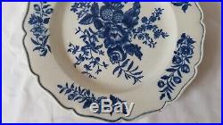 Early Worcester Plate. Blue & White To Base. Circa 1760-1770. Pinecone