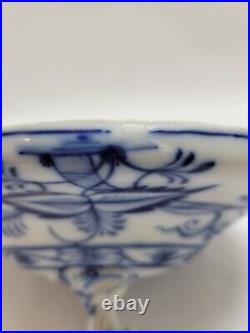 Ernst Teicher Colln Meissen Shell Casserole Blue Onion Oval Shape