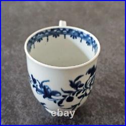 Fine Quality Worcester The Three Flowers Tea Bowl Crescent 18th Century