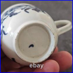 Fine Quality Worcester The Three Flowers Tea Bowl Crescent 18th Century