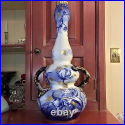 George Jones & Sons Crescent Tulip Flow Blue 21 Triple Gourd Vase c. 1893-1920