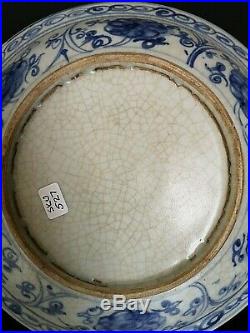 Large Chinese Blue White Crackle Galzed Dish 19th C