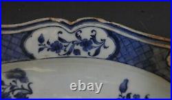 Large Chinese Porcelain Blue & White Dish With Flowers Qianlong 18th Century