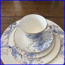 Lenox Garden Grove 5-Piece Place Setting NEW blue white gold trim plates cup