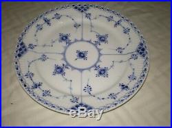 Lot/Set 4 Royal Copenhagen 577 Blue Fluted Half Lace 9.75 Dinner Plates