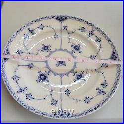 Lunch Plates 572- Blue Fluted 8-3/4 Royal Copenhagen Circa 1923-34 Vintage