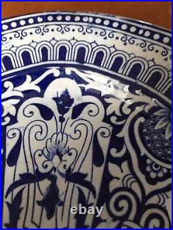 (Newport GA) Vintage Server/Carvery Plate Blue & White Design NP