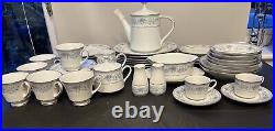 Noritake Blue Hill 2482 Bone China Dinner / Tea Service 47 pieces Immaculate