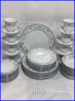 Noritake Blue Hill 2482 Bone China Dinner / Tea Service 48 pieces Immaculatem