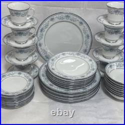 Noritake Blue Hill 2482 Bone China Dinner / Tea Service 48 pieces Immaculatem