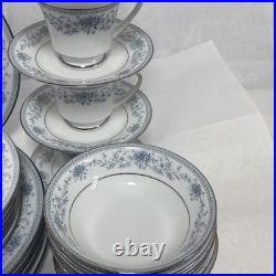 Noritake Blue Hill 2482 Bone China Dinner / Tea Service 48 pieces Immaculatem