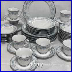 Noritake Blue Hill 2482 Bone China Dinner / Tea Service 48 pieces Immaculatem