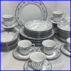 Noritake Blue Hill 2482 Bone China Dinner / Tea Service 48 pieces Immaculatem
