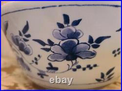 OUD WILLIAMSBURG LARGE DELFT PUNCH BOWL C 44 Blue and White Made in Holland