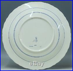 @ PERFECT @ Porceleyne Fles handpainted blue & white Delft charger Blommers 1977