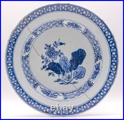 RARE Chinese Tobacco Leaf Blue & White Plate Porcelain Qing Qianlong (1736-1795)
