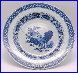 RARE Chinese Tobacco Leaf Blue & White Plate Porcelain Qing Qianlong (1736-1795)
