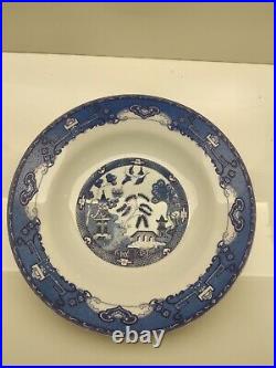 ROYAL NORFOLK PLATES/CUPS BLUE & WHITE Crockery Set