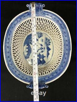 Rare Qianlong Export Porcelain Oval Blue & White Basket (#63)