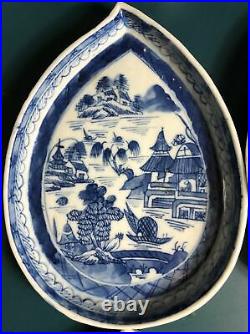 Rare Set of 12 Chinese Export Blue & White Leaf-form Porcelain Dishes Qianlong