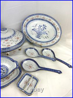 Rare Vintage Rice Eyes SUN FLOWERS 15 Pc Dish Set China Blue/White B6