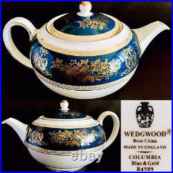 Rare Vintage Wedgwood Columbia Blue & Gold (R4509) Fine Bone China Teapot