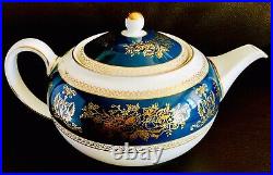 Rare Vintage Wedgwood Columbia Blue & Gold (R4509) Fine Bone China Teapot