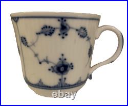 Rare early 19th Century Copenhagen Blue Fluted Plain coffee cup