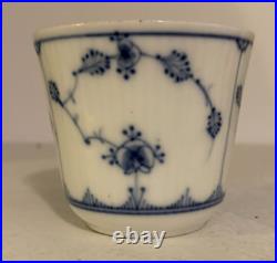 Rare early 19th Century Copenhagen Blue Fluted Plain coffee cup