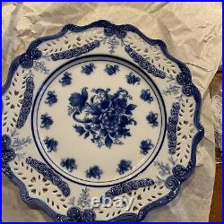 Round Torte Plate Blue & White 12.5 Blue Flowers, Scallop, Blue Trim