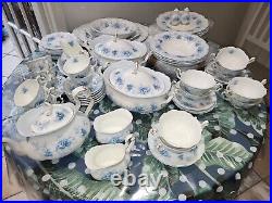 Royal Albert Tiffany Dinner Set Of 8