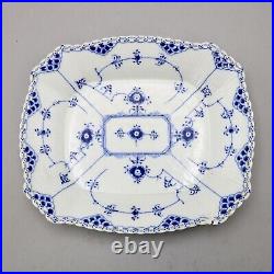 Royal Copenhagen Porcelain Musselmalet Blue Fluted Dinner Bowl Dish Plate #1143